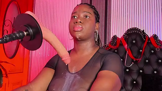 Slave_Ebony - deep throat very saliva 💧🤤😈⛓️