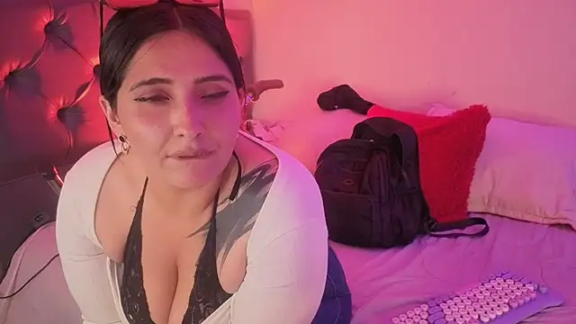 Emily_leinner - suck your fingers, put them in your puss