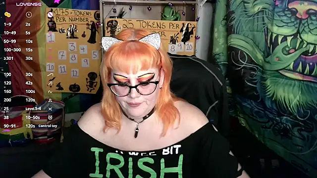 Kinky_Witch - Oil & Spank Ass 6x