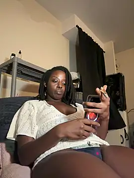 Thechocolatepeach - the tip only 🥺