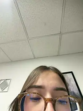Sweet_Milaa1 - TSUNAMY SQUIRT IN BATHROOM💦💦