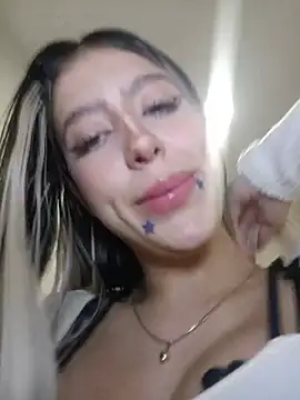 Eva_222 - SPANKS MY ASSX10