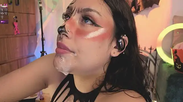 Ashlynnlowe_ - 2 fingers in my ass+control 4 mn lush🎃