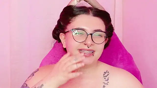 Sachi_Meow - Stripshow and teasinggg 😍❤️
