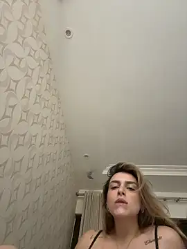 BarbieHotBrazil - Dedo no cu ao vivo