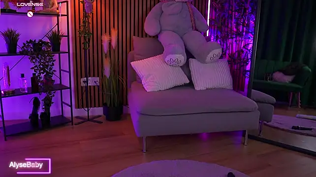 AlyseBaby - MAKE ME CUMMMMM