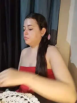 Camila897 - Peladinha por 3 minutos