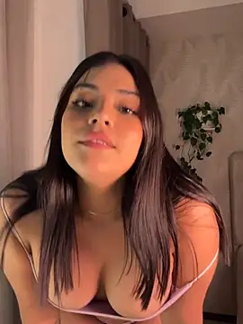 Sara-Evans - 🔥MAKE MY PUSSY VIBRATE🔥