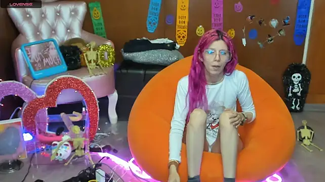 Skinygirl - send vid