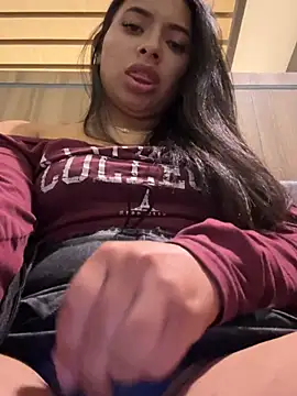 Yul-nova - SUCK FINGERS AND PUT INSIDE PUSSY💦
