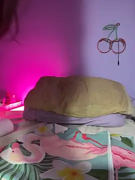Toxicaxxxx - show tits + finger in ass