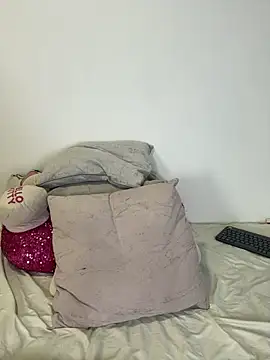 Ivelleee_ - Doggy + show asshole