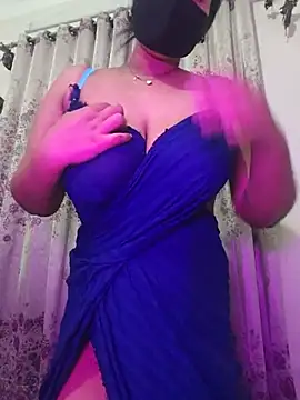 TANISHA-2026 - Suck niple