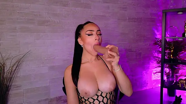 Cupcake_Izzy - Make me all yours 🥵