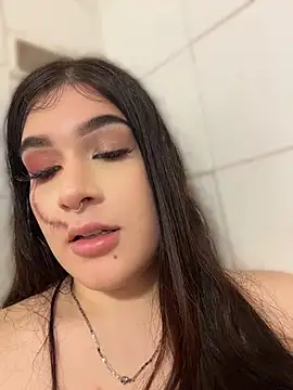 KatheOlson - fuck my pussy with a dildo on the wall