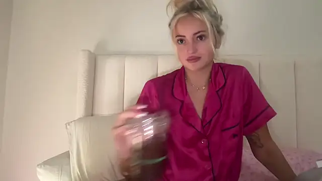 Itsgigii - Twerk show 😋