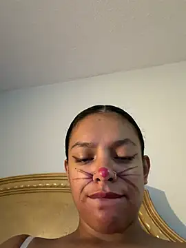Allybluee777 - Finger Pussy +3 min control