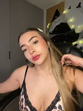 Kyliejoness - control x6 min