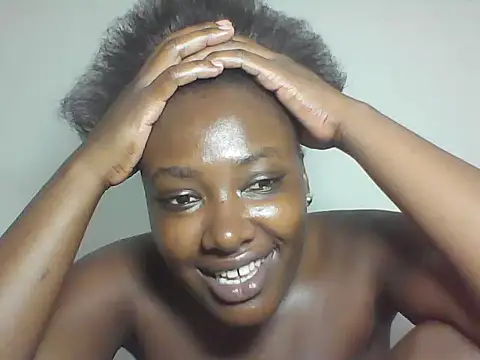 Blackqueen5 - rub clit until wet