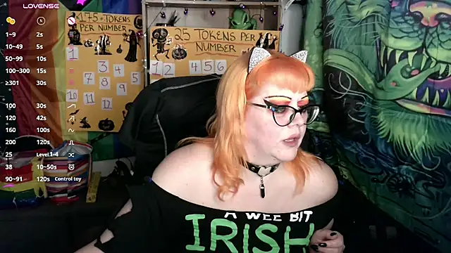 Kinky_Witch - Oil & Spank Ass 6x