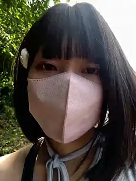 Ema_xx - コンビニでお水買う‼️