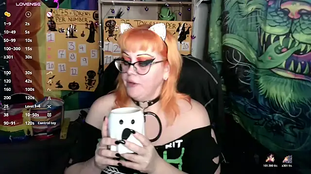 Kinky_Witch - Oil & Spank Ass 6x