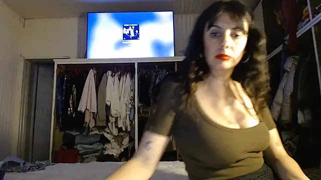 Mickyta - desnuda por 10 mint