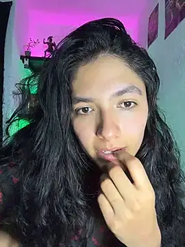 EliaOcasio - Squirt over camera- Rain in your face 💦