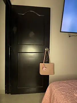 Mia-Lorette - Squirt
