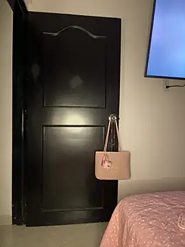 Mia-Lorette - Squirt
