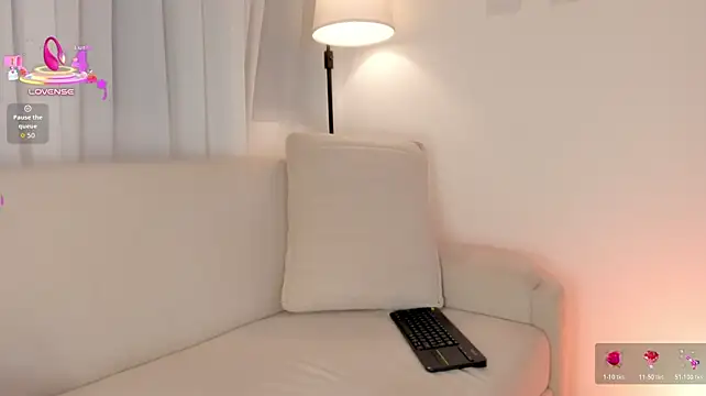 Susan_powell - Spread ass + clap ass