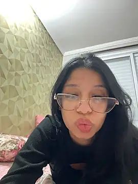 FadaPerigosa - Dançar peladinha no pau + mamar rola 🔥