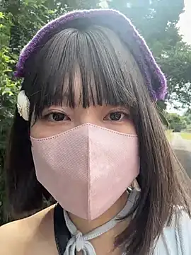 Ema_xx - コンビニでお水買う‼️
