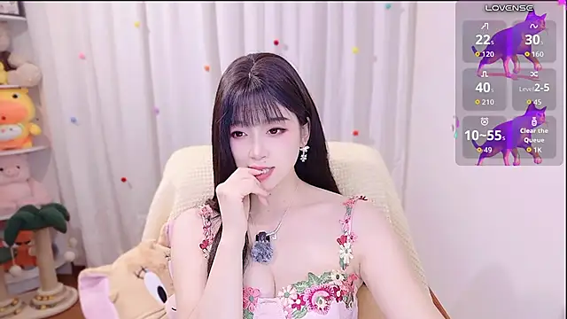 August_cat - 😣想要做个小无赖，一直赖在哥哥的心里（无内M腿2min）