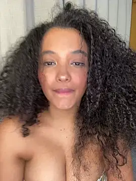 Queenpandinha - Plug G+ Boobs + cuspe no corpo todo