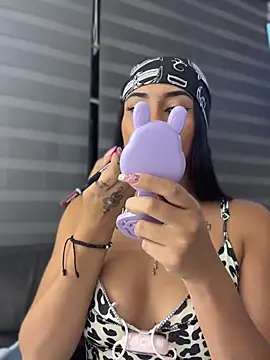 LilacNoir - 😈SPIT TITS😈