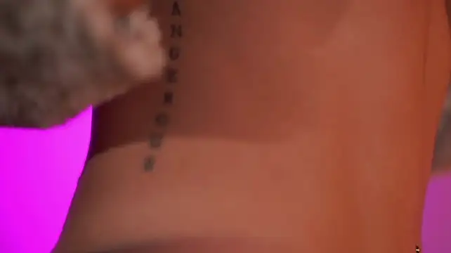 Little_vel