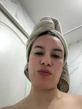 LatinaFuegoX - Chupar tits/tetas