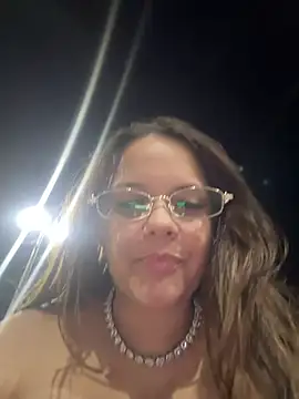 Laryssinha_69 - Lush no ultra alto