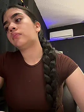 Alhaana_ - OPEN SEXY ASS IN DOGGY!