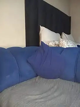 BOTTYANGELxx1 - SPREAD PUSSY