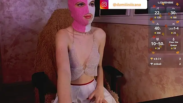 Domiiiniiicana - Sit on your face (Move the cam