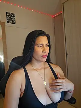 Hellensexy - show naked
