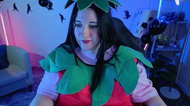 Lucy_Haall - strawberry kiss