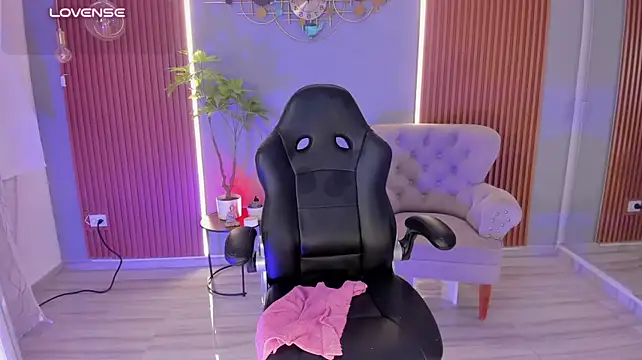 AshleyJhonson - 🌼rub my clitoris slowly 🌼