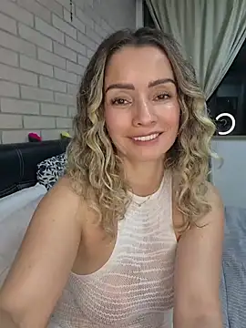 Loly_Horny - 🔥💦Dildo & Squirt💦🥰