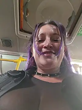 Sophie_banger - Make me horny Tits out & massage 🥵