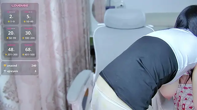 Baomi - 肛交高潮脸电动乳夹兴奋Anal orgasm, "O-face," electr