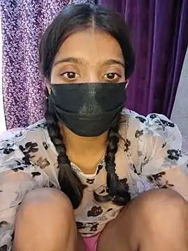 Mini-cutie - Boobs and oil show