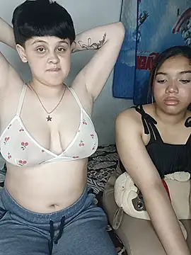 Valkiria_and_Sam - Twerking sam